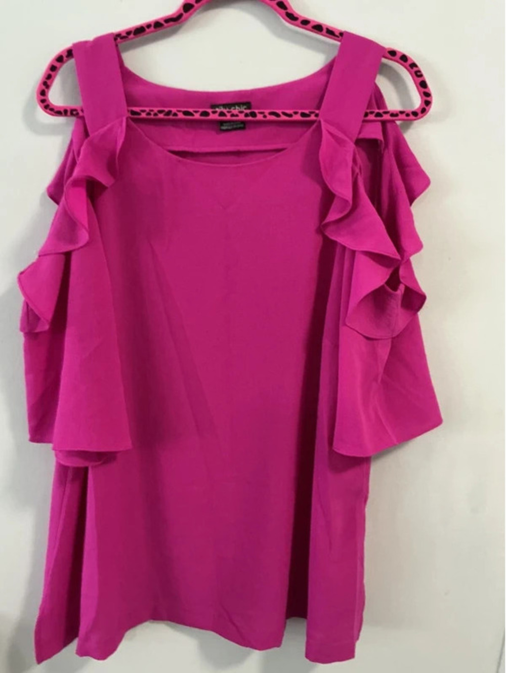Womans Size XL 1X 18 City Chic Bright Pink Blouse #36